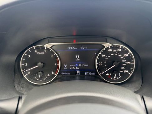 Certified 2025 Nissan Altima 2.5 SR image 14