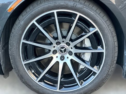 Certified 2022 Mercedes-Benz EQS 580 4MATIC Sedan image 11