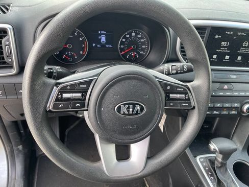 Used 2021 Kia Sportage LX AWD/4WD image 7
