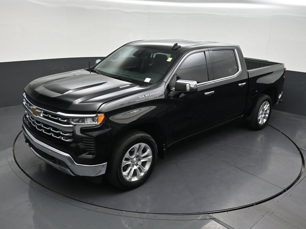 Used 2023 Chevrolet Silverado 1500 LTZ RWD image 17
