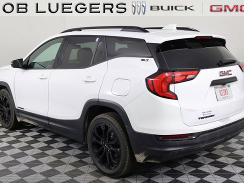 Certified 2021 GMC Terrain SLT w/ Elevation Edition FWD image 4