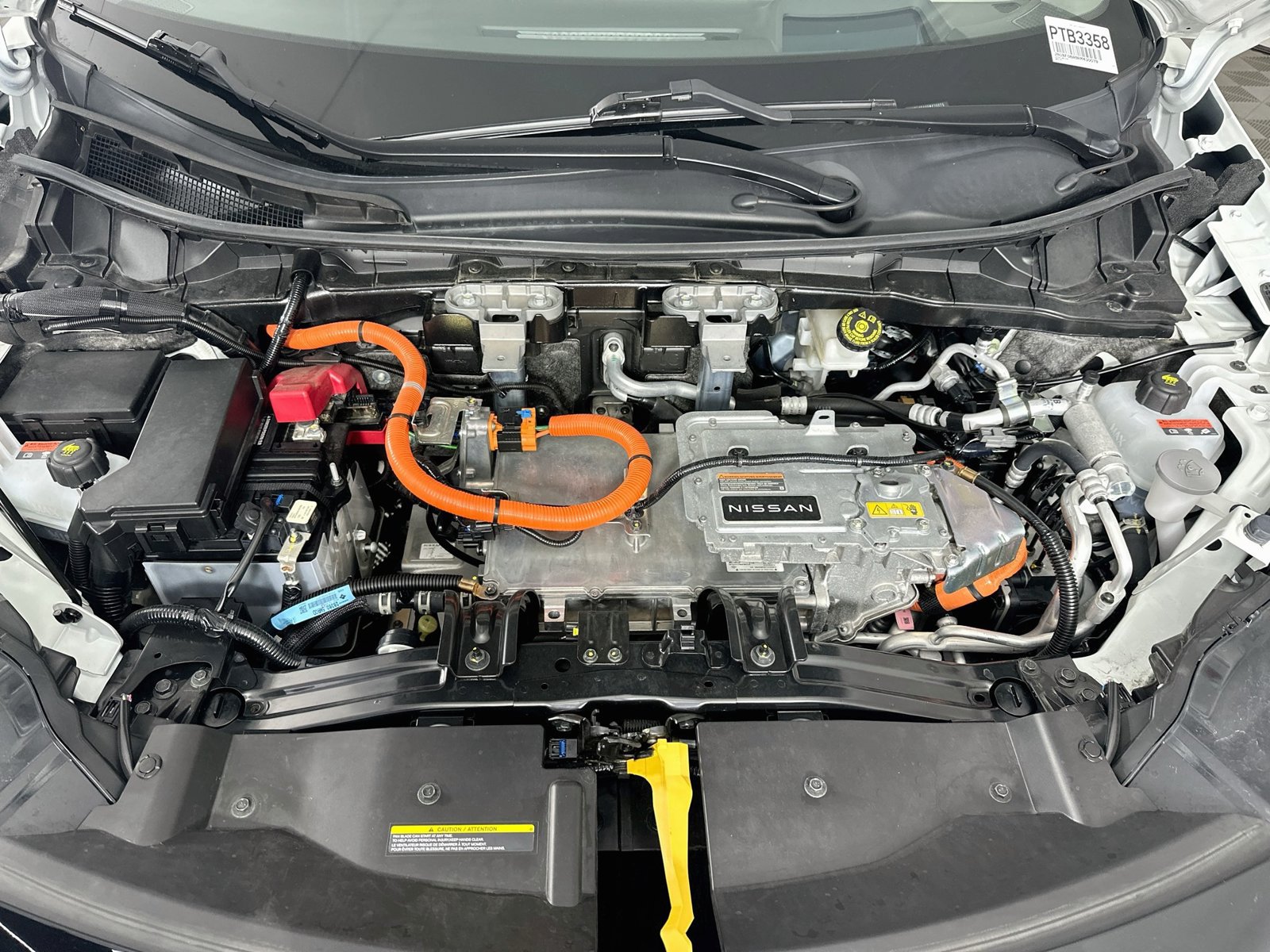 Used 2024 Nissan Ariya FWD image 31