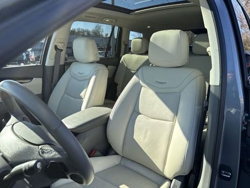 Certified 2023 Cadillac XT6 Premium Luxury image 20