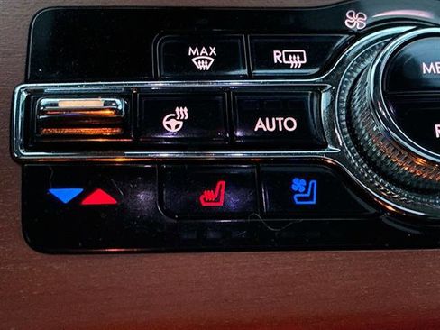 Used 2021 Lincoln Aviator Reserve w/ Equipment Group 201A image 38