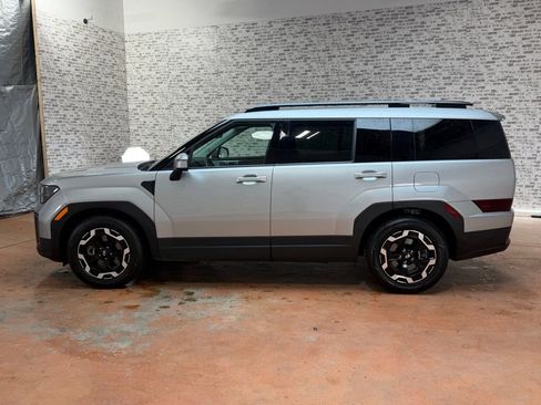 Used 2025 Hyundai Santa Fe SEL image 4