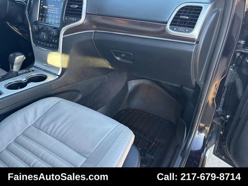 Used 2018 Jeep Grand Cherokee Limited image 96