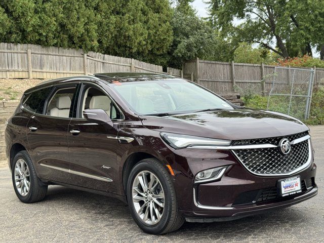 Used 2024 Buick Enclave Avenir AWD/4WD image 2