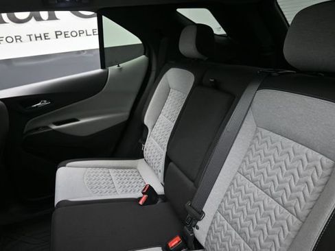 Used 2023 Chevrolet Equinox LT FWD image 21