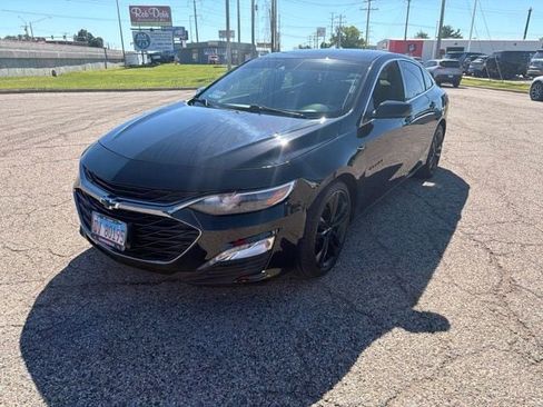 Used 2023 Chevrolet Malibu LT w/ Midnight Edition FWD image 3