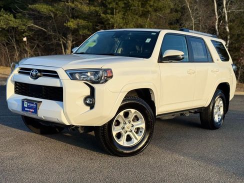 Used 2023 Toyota 4Runner SR5 Premium image 1