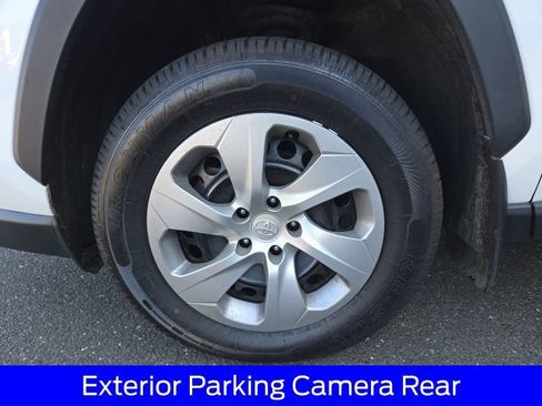 Used 2022 Toyota RAV4 LE AWD/4WD image 14