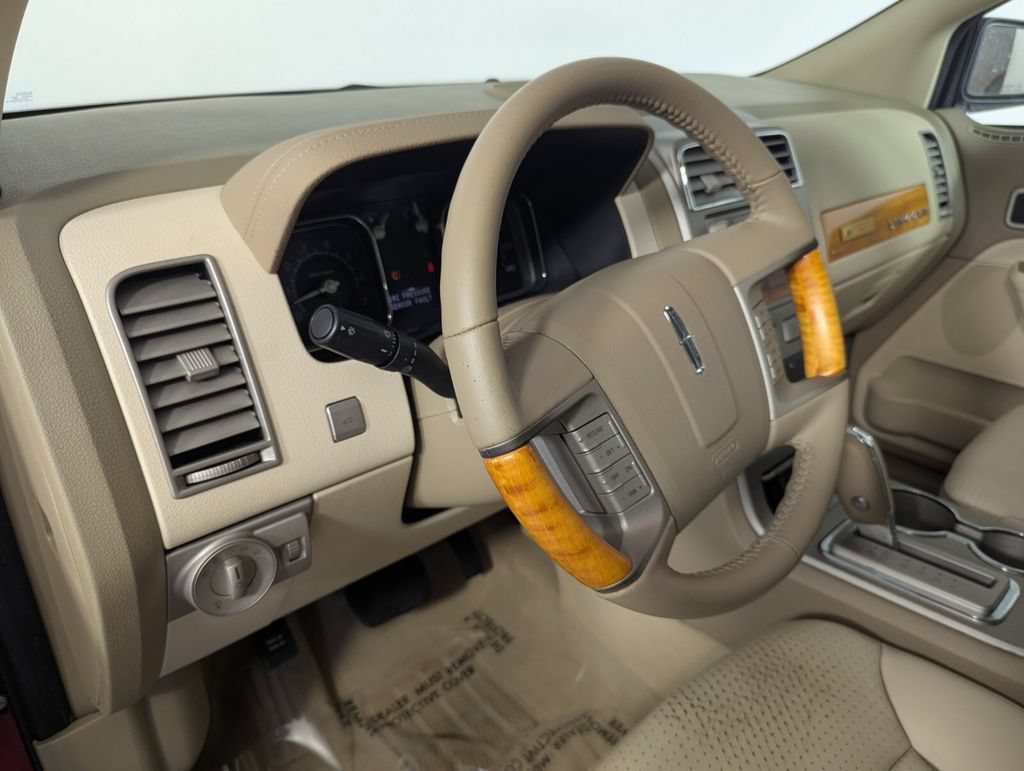Used 2007 Lincoln MKX 2WD image 10