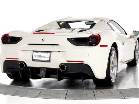 Certified 2018 Ferrari 488 Spider RWD image 12