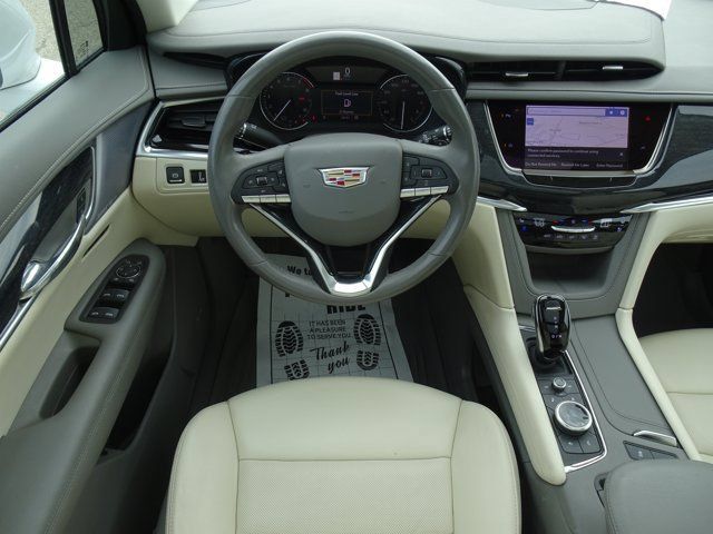 Used 2024 Cadillac XT6 Premium Luxury w/ LPO, Floor Liner Package AWD/4WD image 15