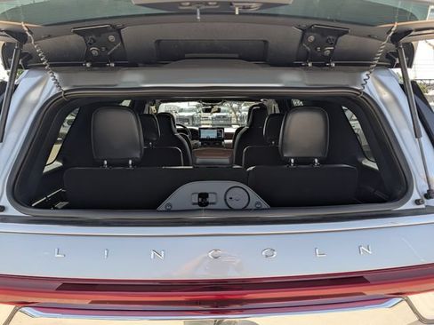 Used 2024 Lincoln Navigator Reserve AWD/4WD image 33
