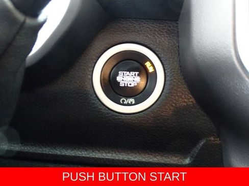 Certified 2026 RAM 2500 Big Horn AWD/4WD image 9
