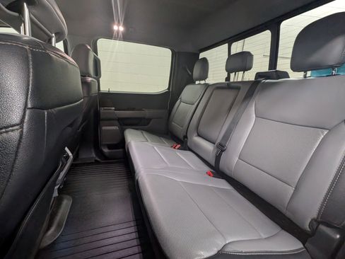 Used 2021 Ford F150 Lariat image 7