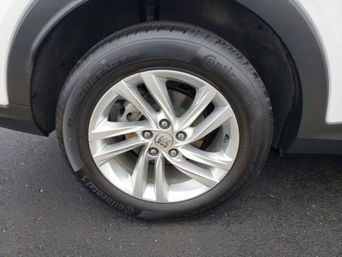 Certified 2024 Buick Envista Preferred w/ Convenience I Package image 9