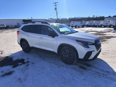 Certified 2025 Subaru Ascent Onyx Edition image 1