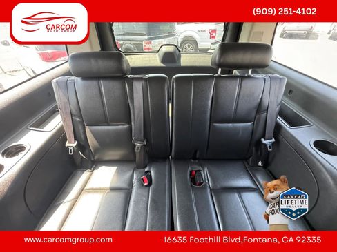 Used 2012 Chevrolet Suburban LT AWD/4WD image 43