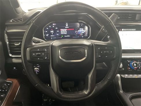 Used 2025 GMC Sierra 2500 Denali Ultimate image 35