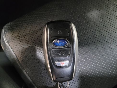 Used 2020 Subaru Ascent Limited w/ Technology Package AWD/4WD image 32