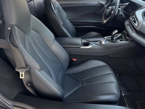 Used 2019 BMW i8 Roadster AWD/4WD image 21