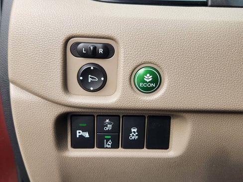 Used 2021 Honda Pilot Touring image 23