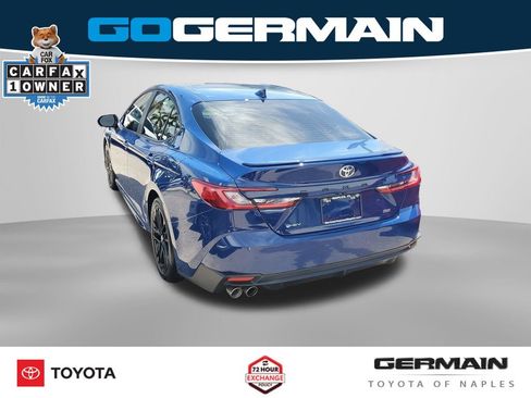 Used 2025 Toyota Camry SE FWD image 11