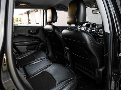 Used 2019 Jeep Compass Altitude image 34