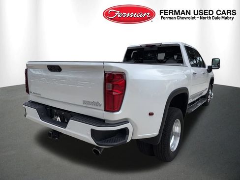 Used 2025 Chevrolet Silverado 3500 High Country w/ High Country Premium Package AWD/4WD image 2