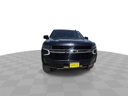 Used 2022 Chevrolet Suburban Z71 w/ Off-Road Capability Package AWD/4WD image 3
