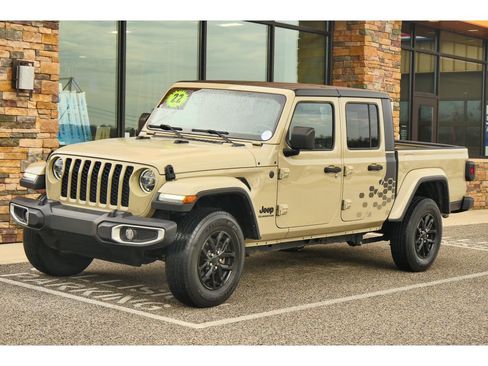 Used 2022 Jeep Gladiator Sport image 7