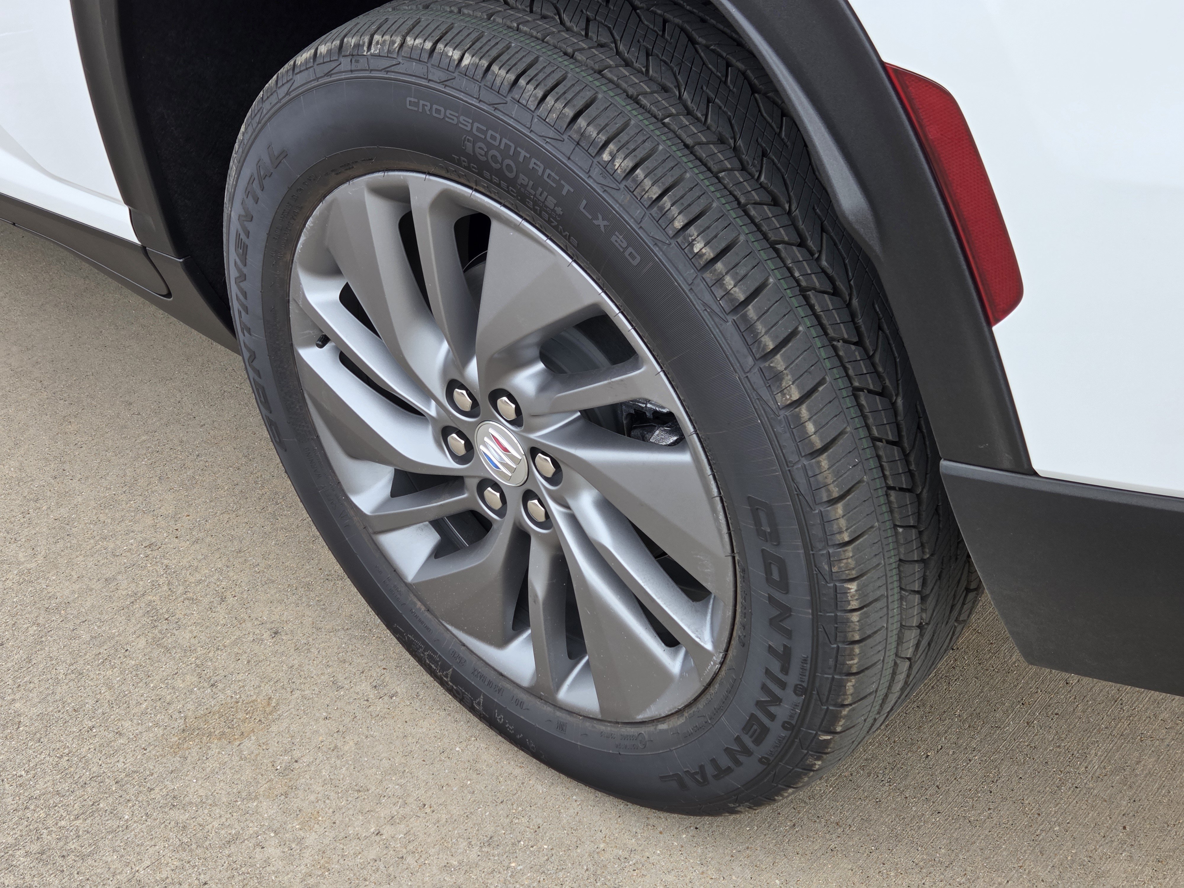 New 2027 Buick Enclave Preferred w/ Power Package AWD/4WD image 5