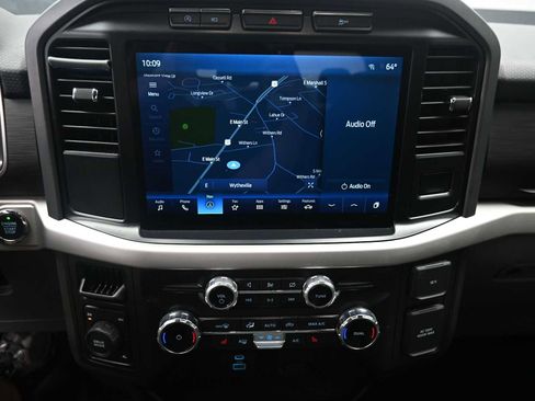 Used 2022 Ford F150 XLT w/ Equipment Group 302A High image 17