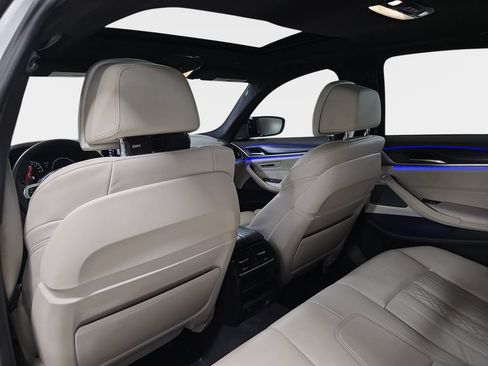 Used 2018 BMW 540i RWD image 16