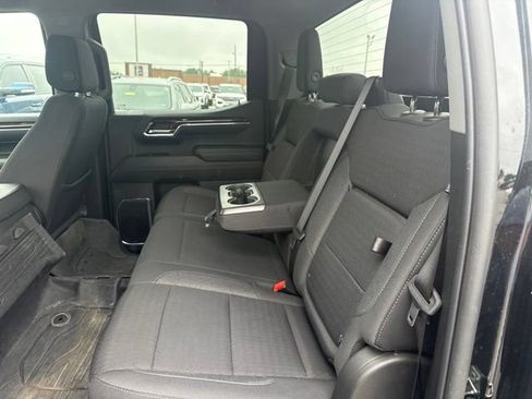 Used 2024 GMC Sierra 1500 Elevation w/ LPO, Elevation Black Package AWD/4WD image 29