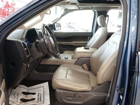 Used 2019 Ford Expedition Limited w/ Equipment Group 301A image 30