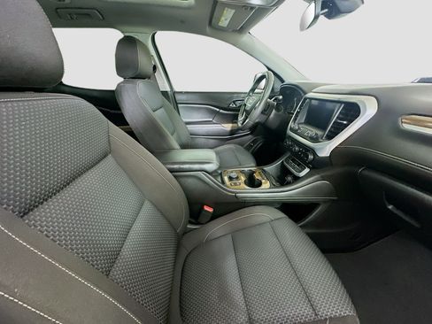 Used 2022 GMC Acadia SLE w/ Driver Convenience Package FWD image 32