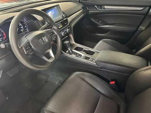 Used 2019 Honda Accord LX image 11