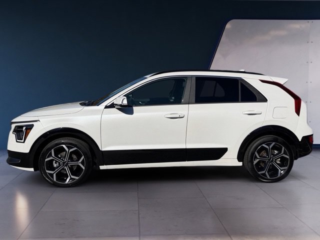 Certified 2025 Kia Niro EX Touring FWD image 2