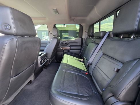 Used 2019 GMC Sierra 1500 Denali w/ Denali Ultimate Package image 11