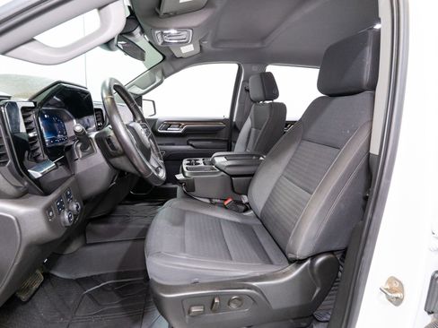 Used 2022 Chevrolet Silverado 1500 LT w/ Z71 Off-Road Package image 15