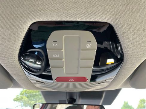 New 2026 Kia K4 FWD image 18
