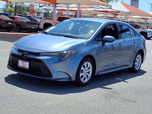 Used 2024 Toyota Corolla LE FWD image 3