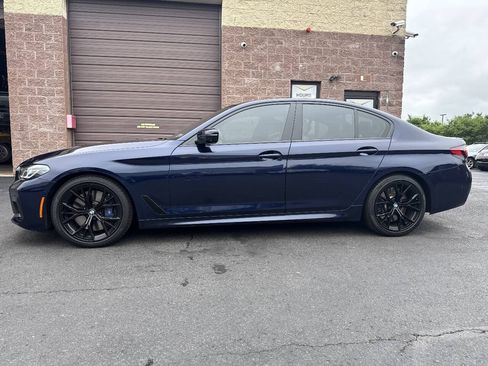Used 2022 BMW M550i xDrive w/ Executive Package AWD/4WD image 2