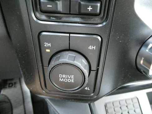 New 2026 Ford F350 Platinum AWD/4WD image 26