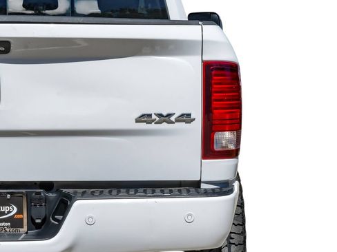 Used 2018 RAM 2500 Laramie w/ Sport Appearance Group AWD/4WD image 51