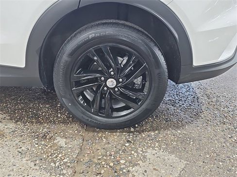 Certified 2024 Buick Envista Preferred w/ Convenience I Package image 33