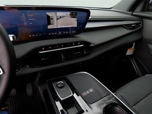 New 2025 Buick Enclave Sport Touring w/ Super Cruise Package image 15